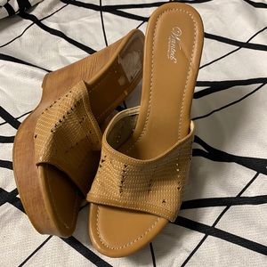 Wanted Nude Comfortable Platform Sandals